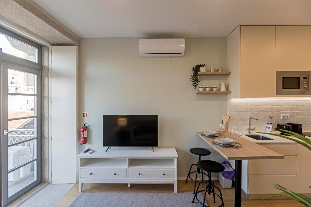 31 Janeiro 157 - Charming 1BR Flat w/ AC&Balcony by LovelyStay Porto Exterior foto