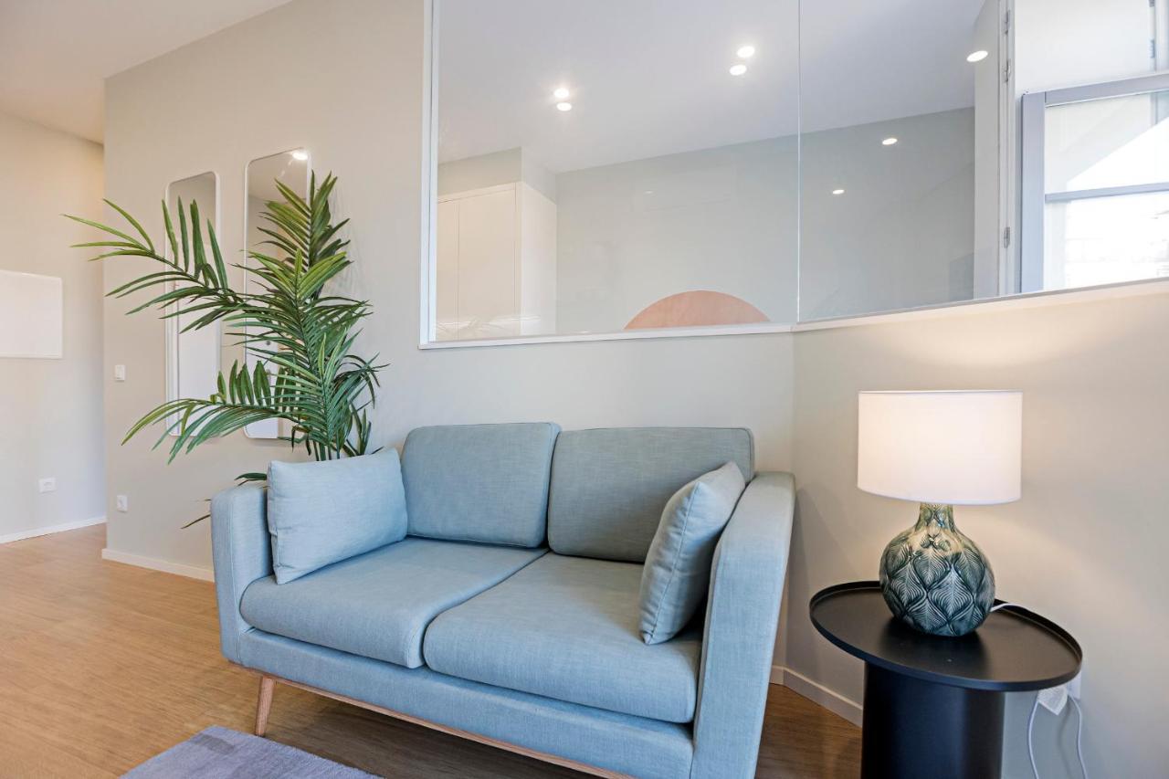 31 Janeiro 157 - Charming 1BR Flat w/ AC&Balcony by LovelyStay Porto Exterior foto