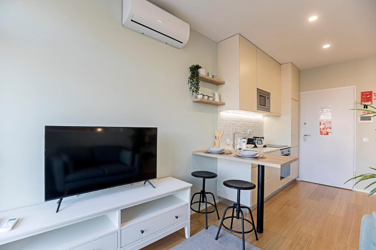 31 Janeiro 157 - Charming 1BR Flat w/ AC&Balcony by LovelyStay Porto Exterior foto