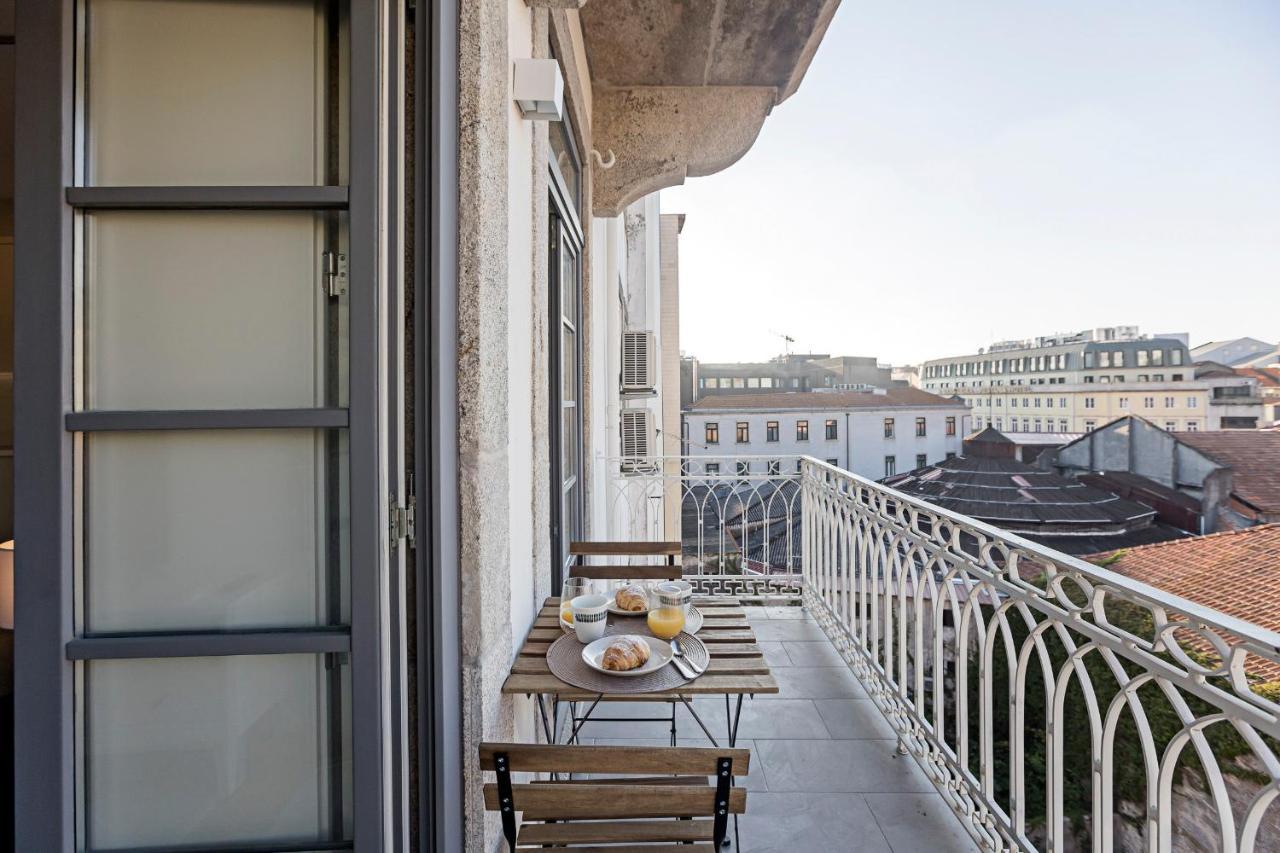 31 Janeiro 157 - Charming 1BR Flat w/ AC&Balcony by LovelyStay Porto Exterior foto